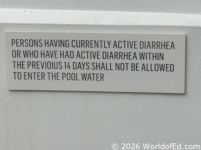 A sign at the pool.