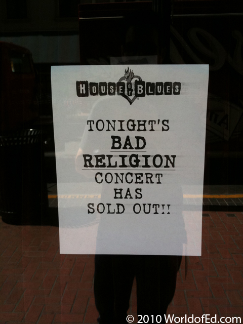 A handbill indicating that the show is sold out.